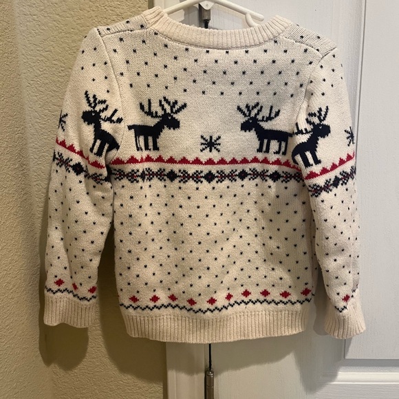 Ships immediately!! 3T adorable Christmas sweater - Picture 2 of 3